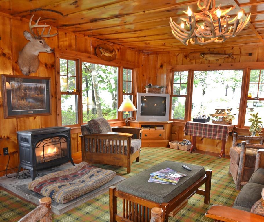Tall Timber Lodge ピッツバーグ エクステリア 写真