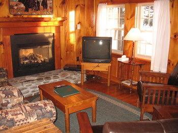 Tall Timber Lodge ピッツバーグ エクステリア 写真